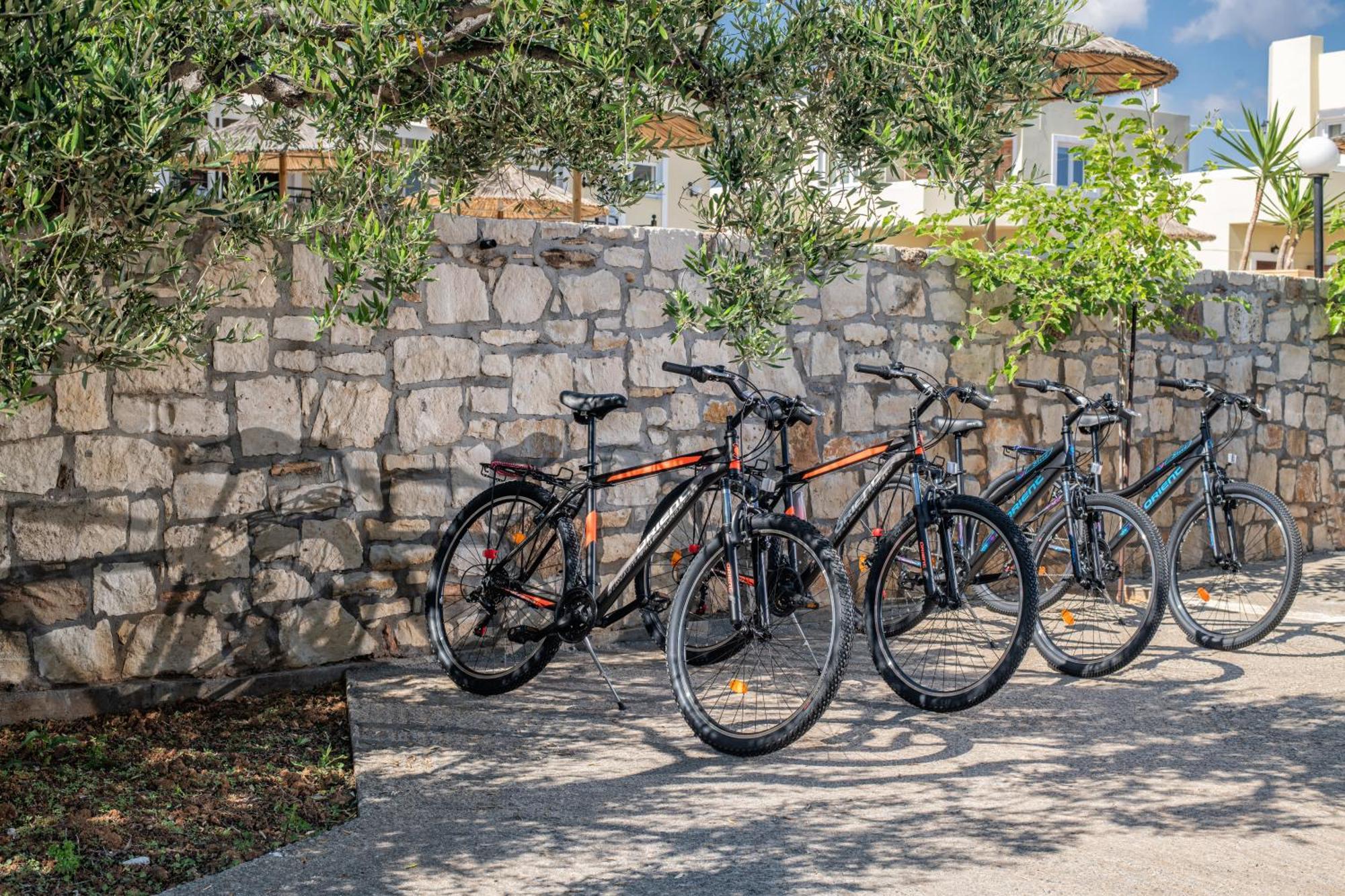 Elea Suites Kato Gouves Экстерьер фото